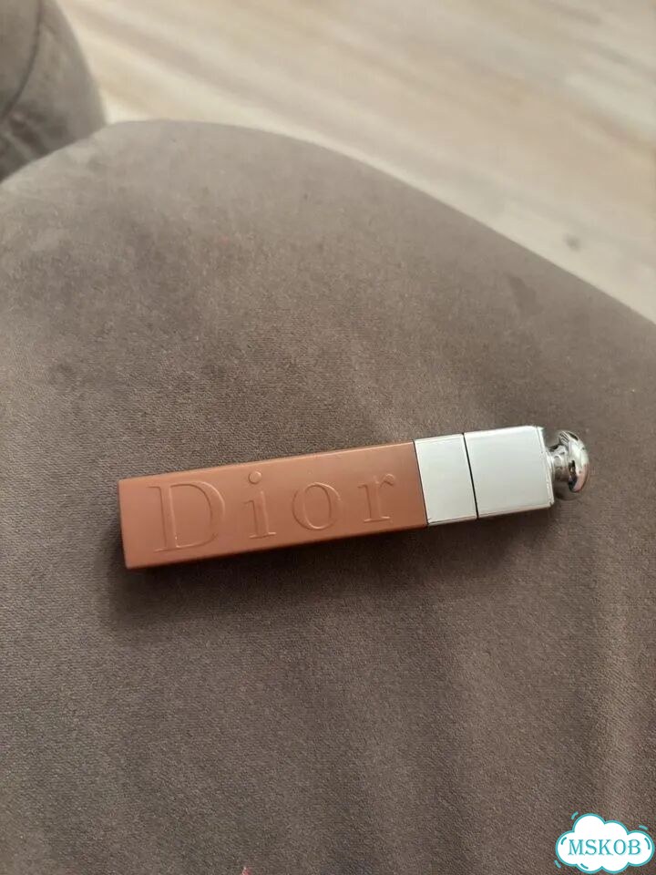 Тинт помада dior б/у/ dior addict lip tattoo фото 2