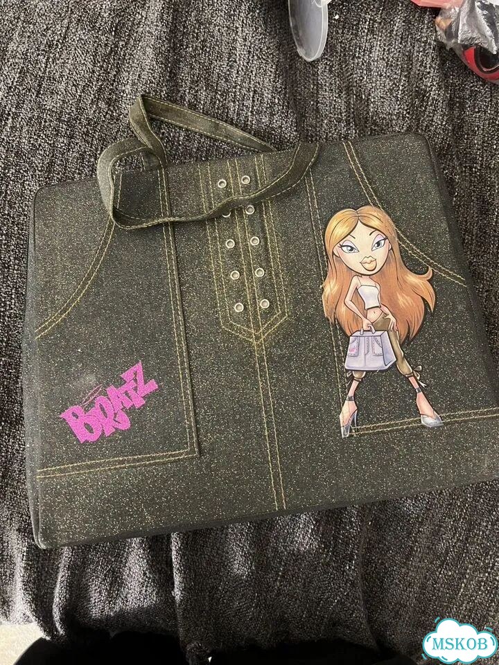 Bratz лот кукла с кейсом фото 6