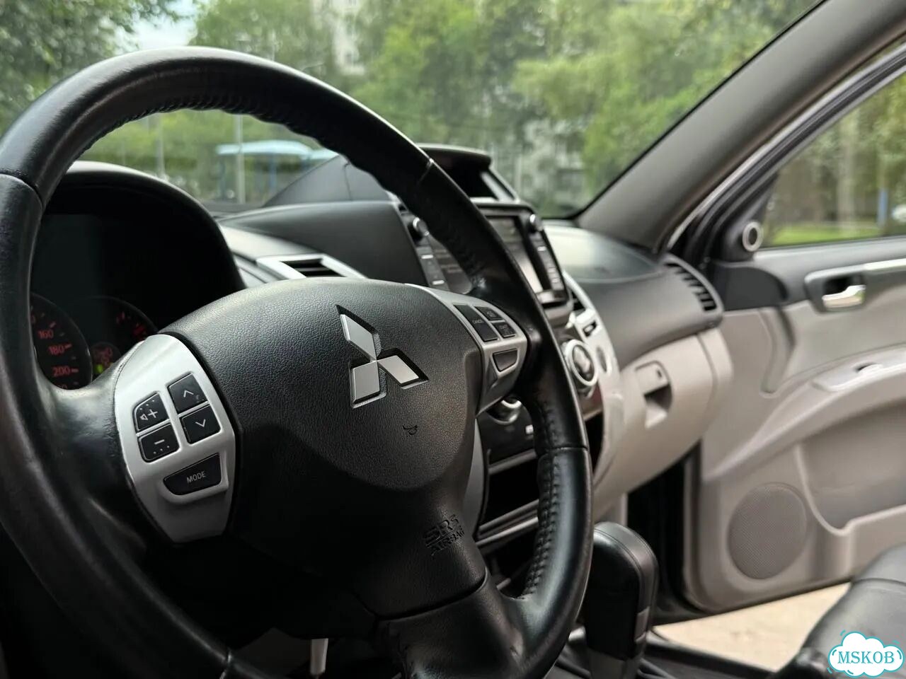 Mitsubishi Pajero Sport 2.5 AT, 2015, 114 000 км фото 11