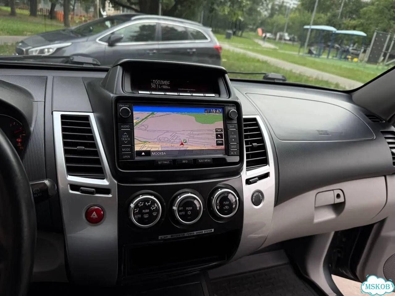 Mitsubishi Pajero Sport 2.5 AT, 2015, 114 000 км фото 17