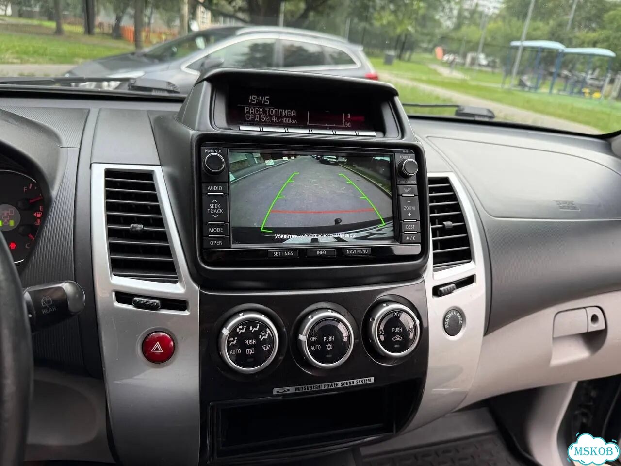 Mitsubishi Pajero Sport 2.5 AT, 2015, 114 000 км фото 18