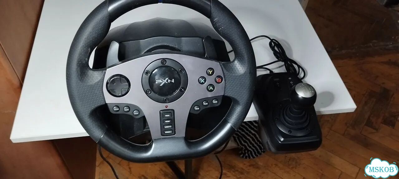 PXN V9 — игровой руль с педалями и коробкой фото 2