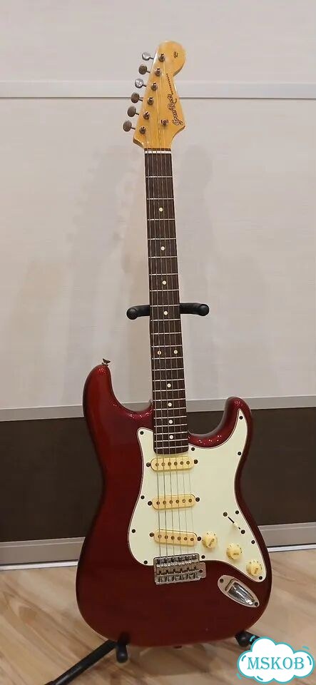 Grass Roots Stratocaster Red фото 2