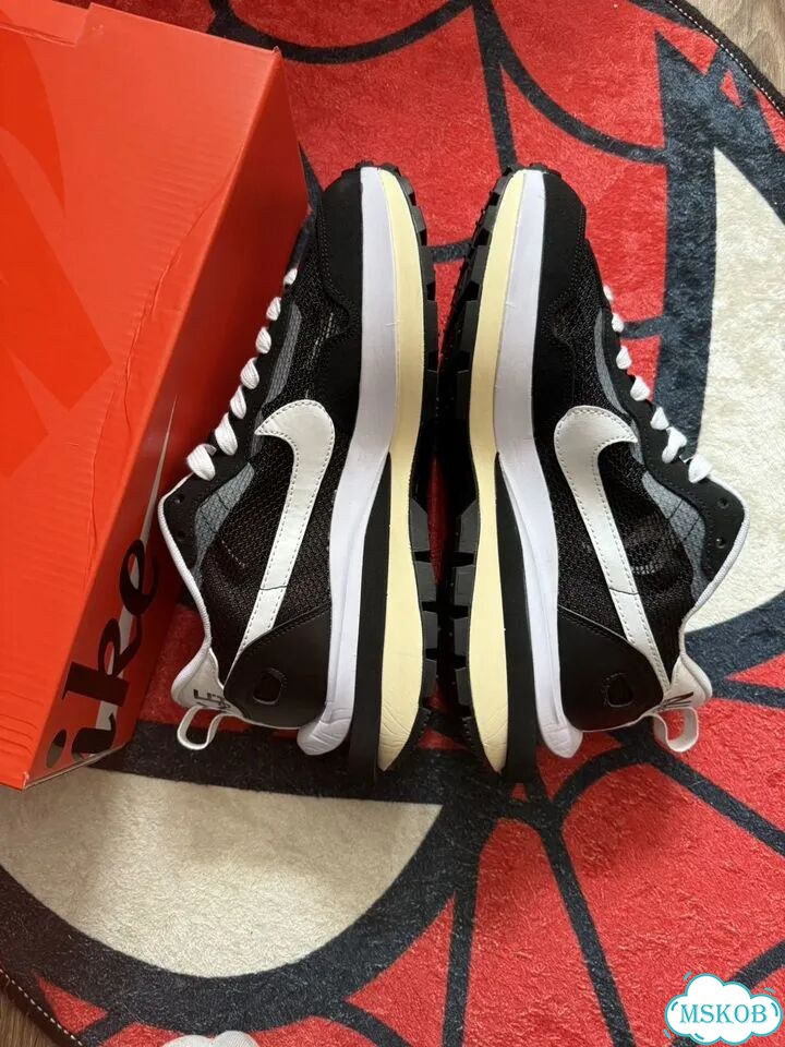 Кроссовки nike sacai vaporwaffle фото 5