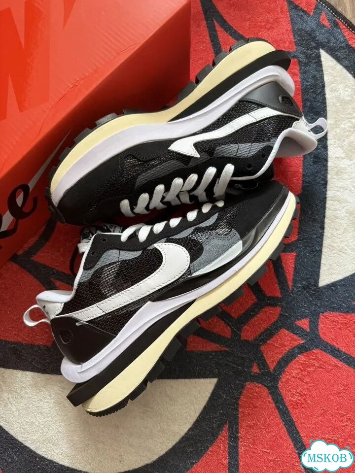 Кроссовки nike sacai vaporwaffle фото 8