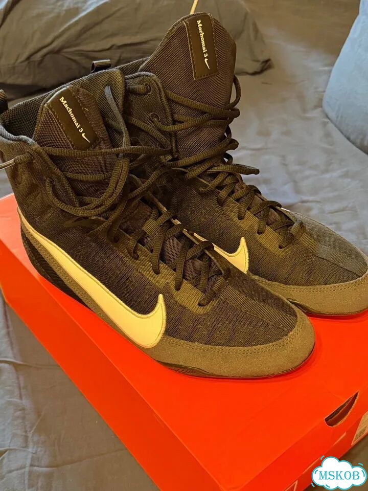 Боксерки nike machomai 3 оригинал фото 1