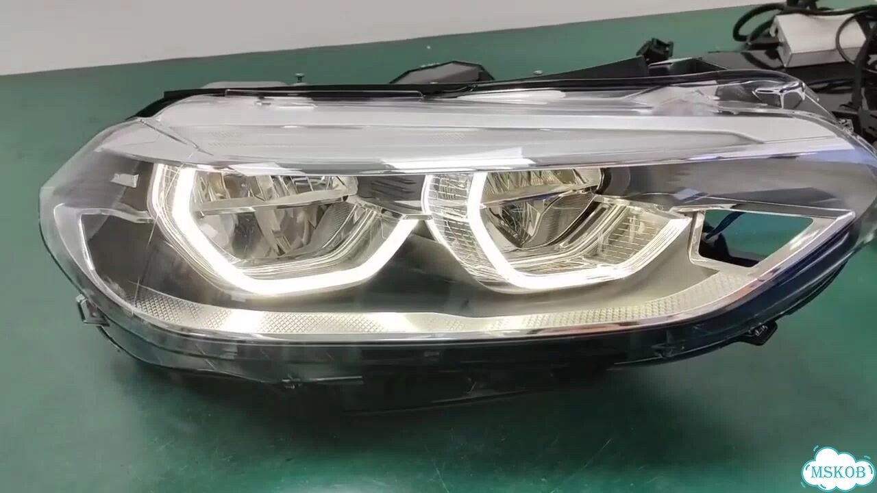 Правая передняя фара BMW F52 63117466504 фото 1