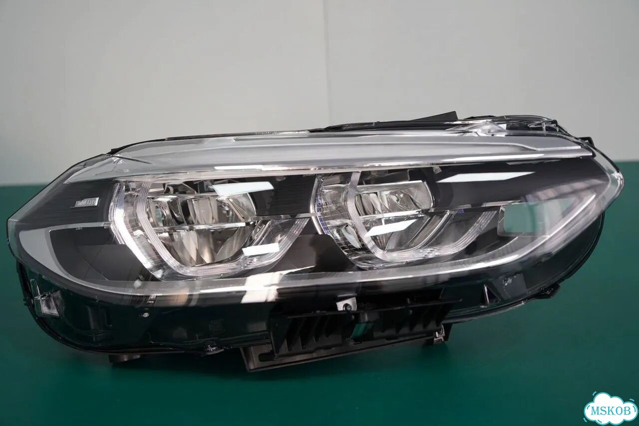 Правая передняя фара BMW F52 63117466504 фото 2