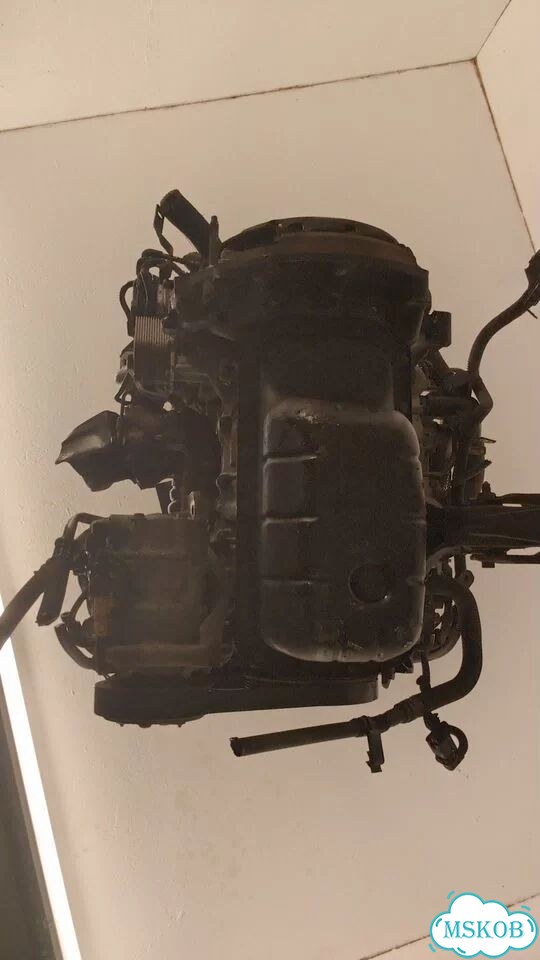 Двигатель Peugeot Partner 9HP фото 6