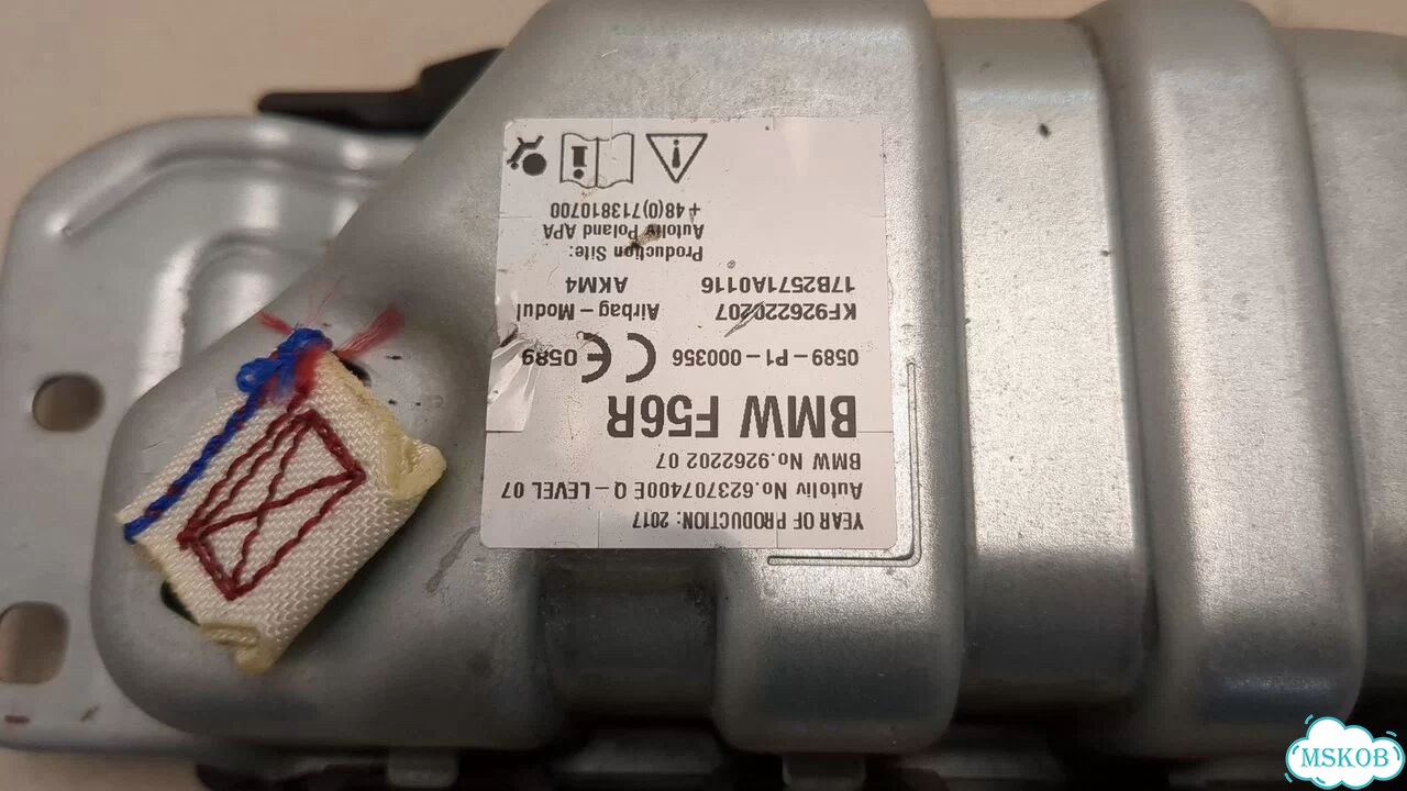 Подушка безопасности коленная Mini Cooper (F56) фото 4