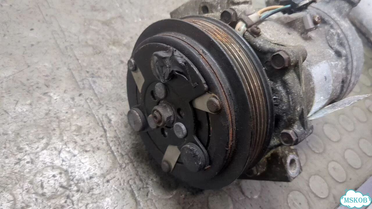 Компрессор кондиционера Saab 9-3 фото 2