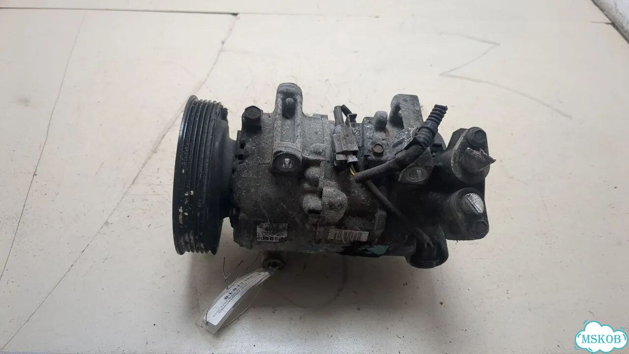 Компрессор кондиционера Renault Scenic фото 1