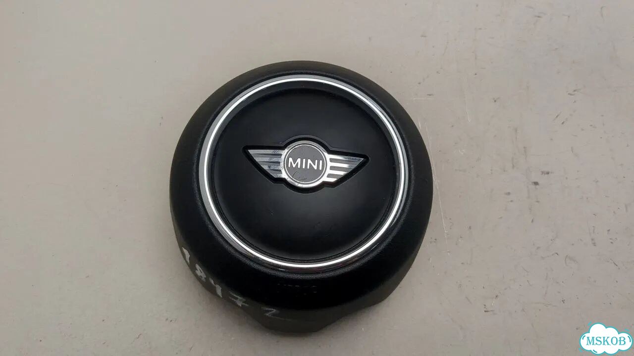 Подушка безопасности водителя Mini Cooper (F56) фото 1