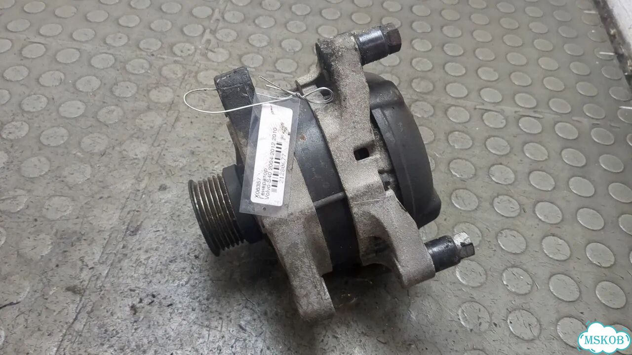 Генератор Volvo S40 фото 1
