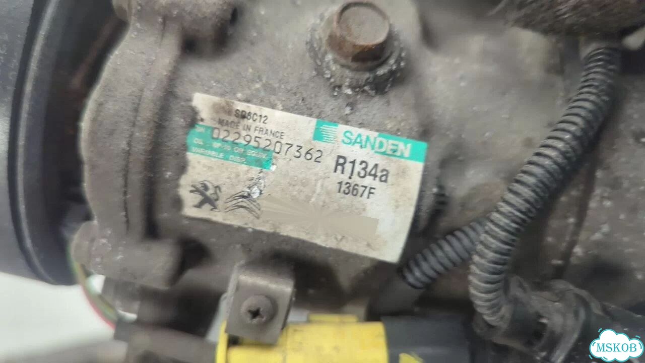 Двигатель Peugeot 308 9HP фото 8
