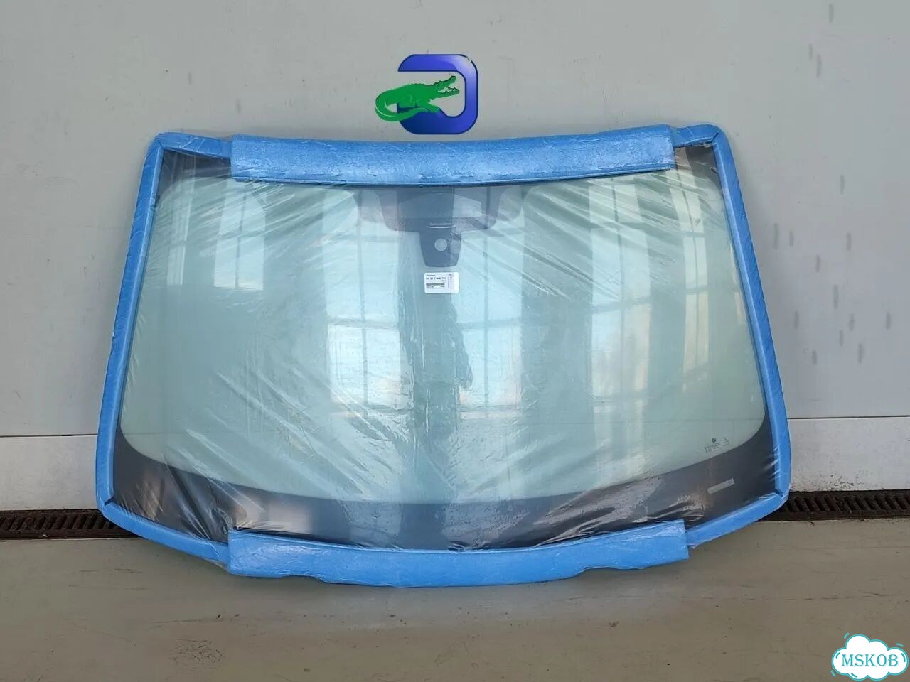 Лобовое стекло на Honda Pilot III дд фото 8