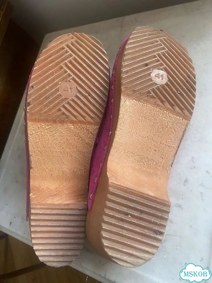 Сабо на деревянной подошве фото 6