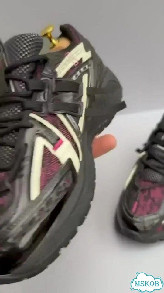 Кроссовки new balance 1906a dragon berry фото 1