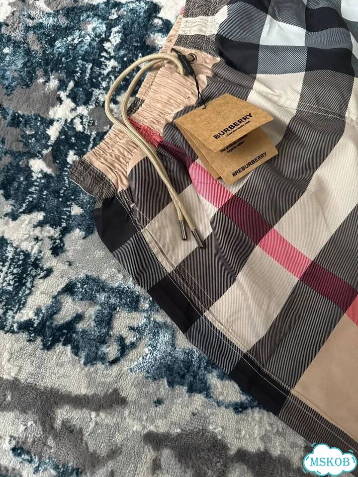 Шорты burberry фото 9