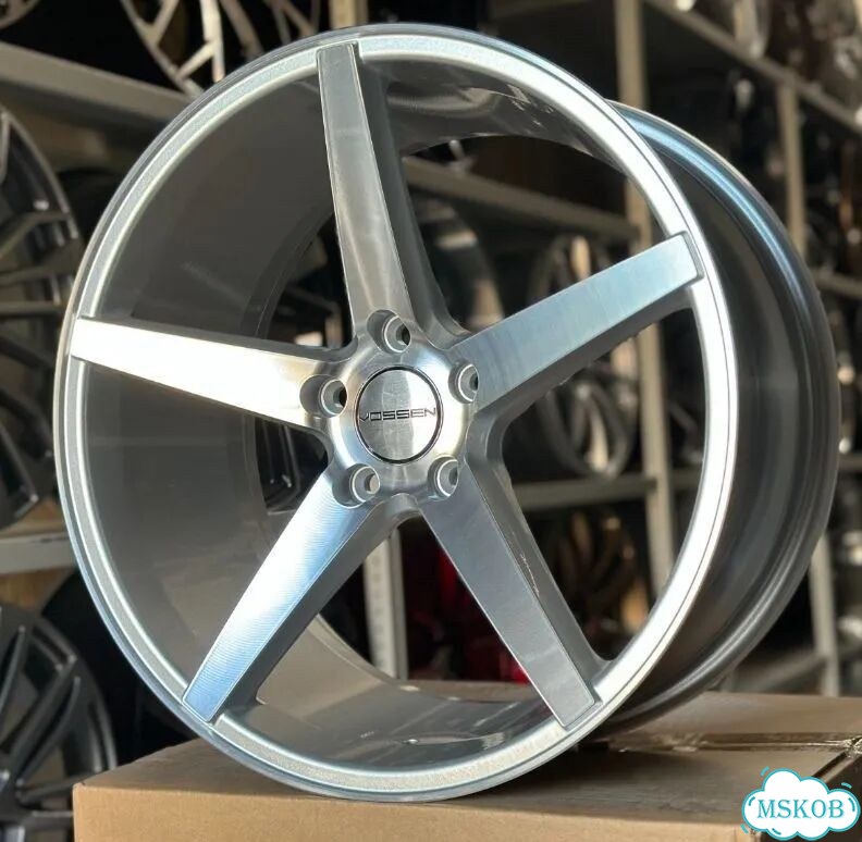 Литые диски Vossen VPS-303 8.5×R18 5×114.3 фото 3