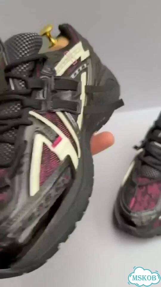 Кроссовки new balance 1906a dragon berry фото 1