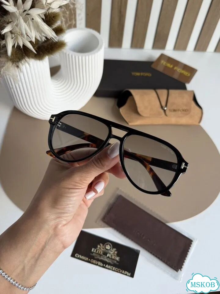 Солнцезащитные очки tom ford фото 2