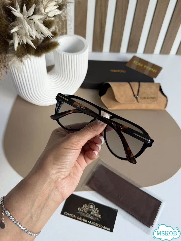 Солнцезащитные очки tom ford фото 7