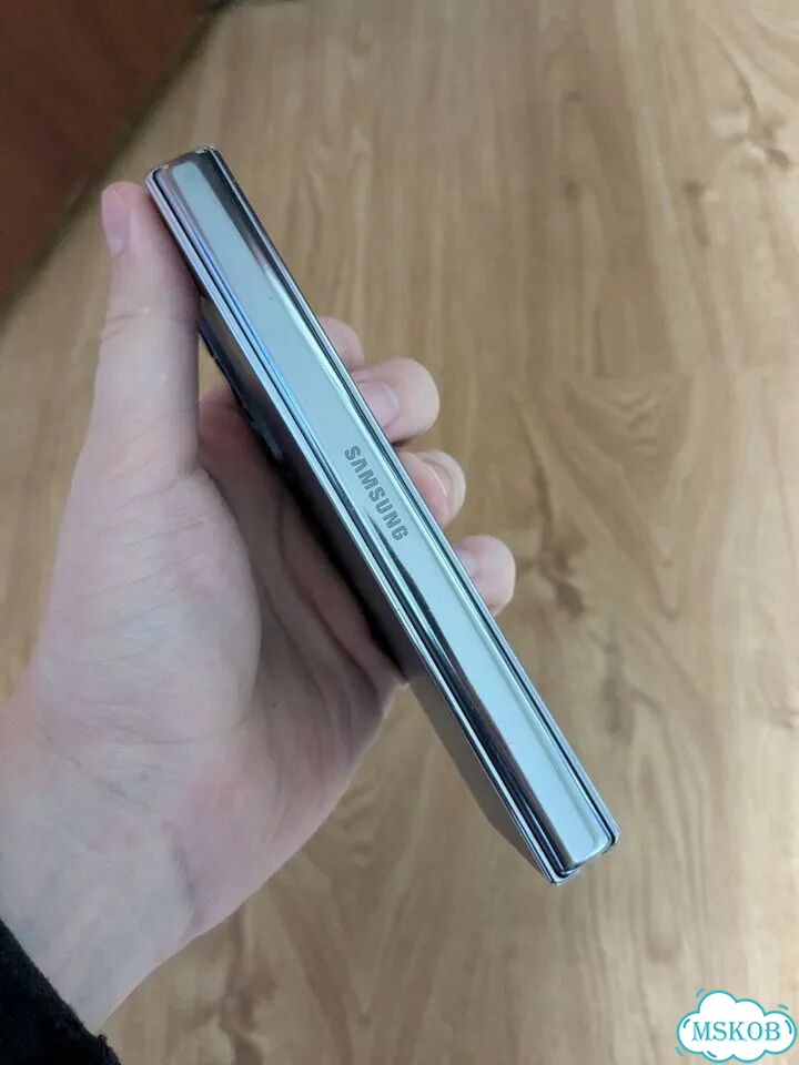 Samsung Galaxy Z Fold4, 12/512 ГБ, 2 SIM фото 3