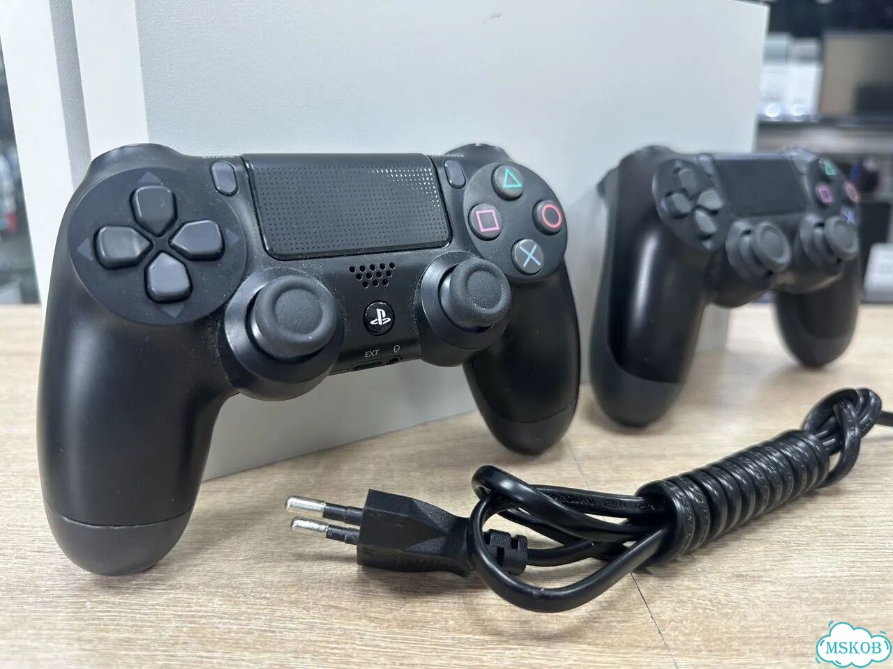 Sony playstation 4 fat 500 gb фото 2