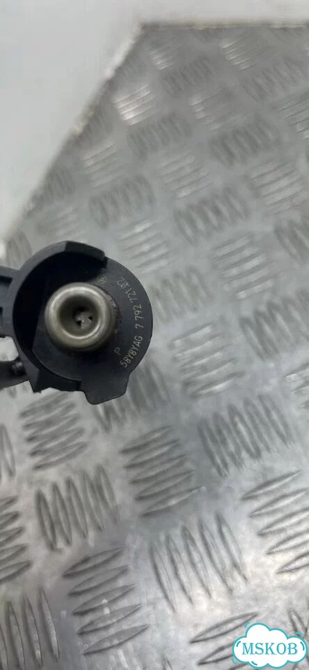 Форсунка топливная BMW 3 E90/E91 2007 7792721 фото 3