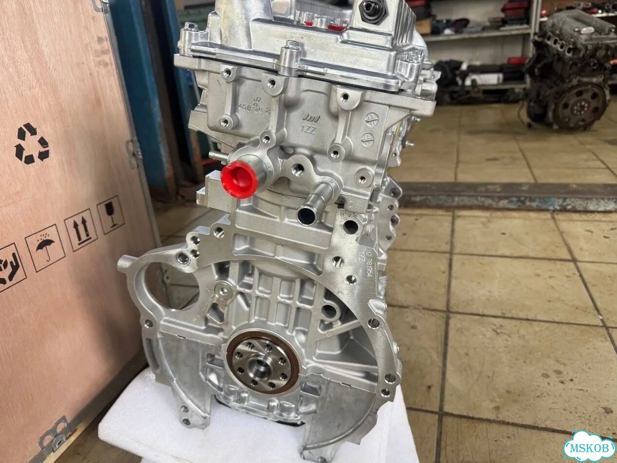 Двигатель Toyota 1ZZ 1.8 l для Toyota Avensis/RAV4 фото 1