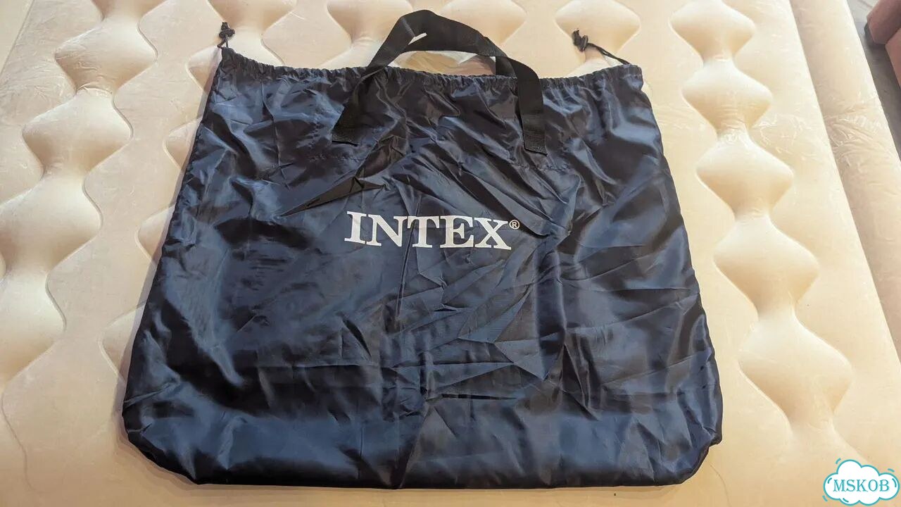Надувная кровать intex 2-спальная фото 6