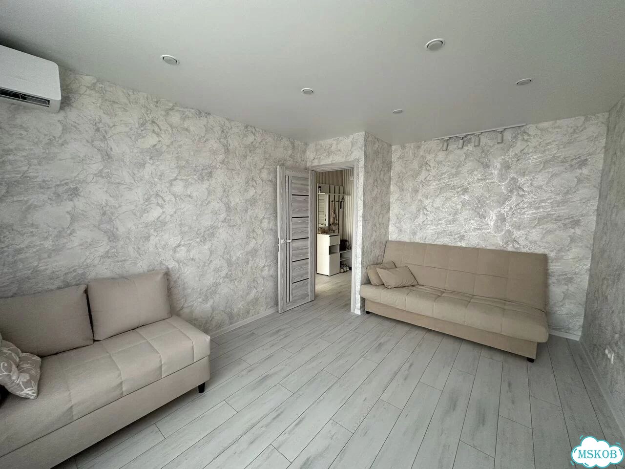 2-к. квартира, 47 м², 5/12 эт. фото 3