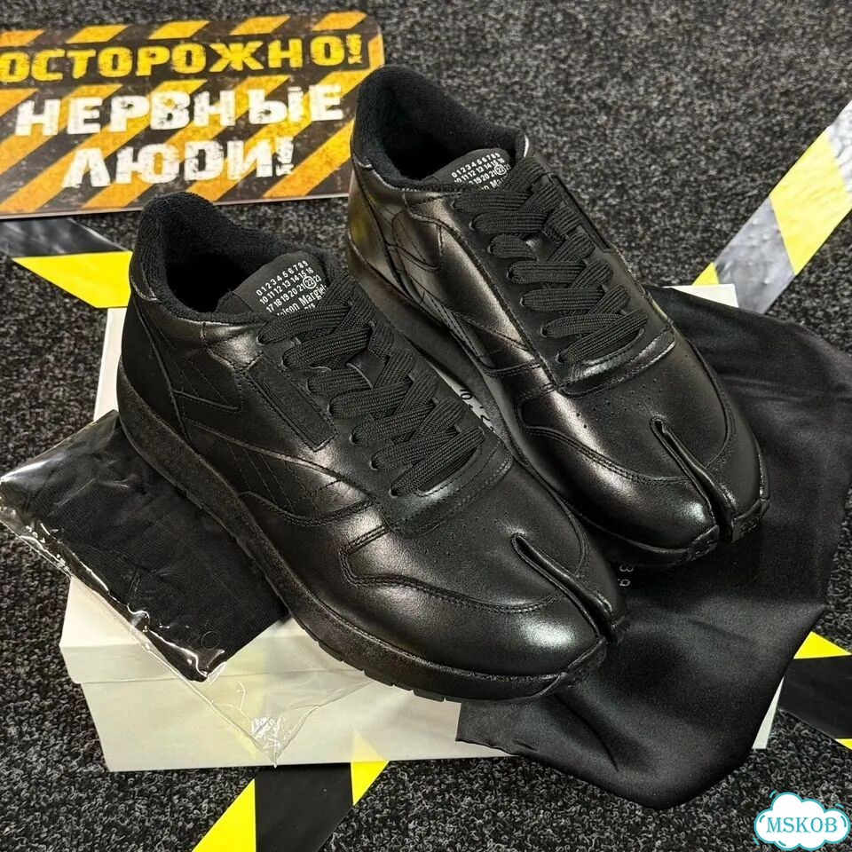 Кроссовки Maison Margiela x Reebok Tabi black фото 1