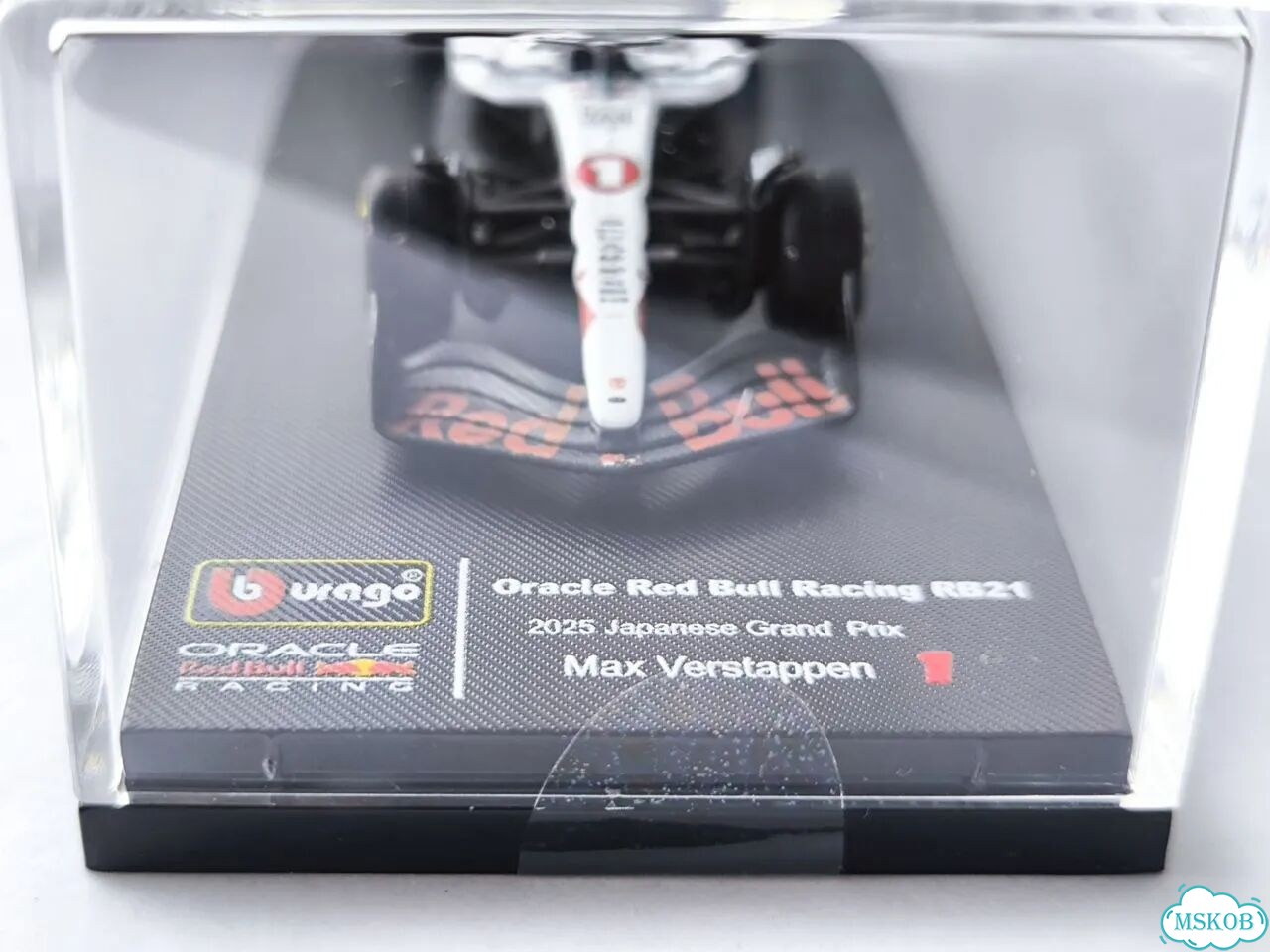 Bburago f1 1/64 Red Bull RB21 #1 фото 4