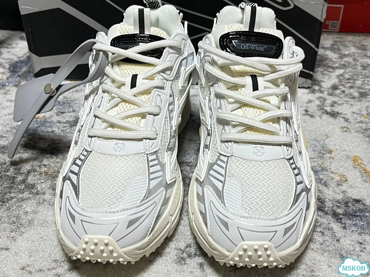 Кроссовки Off white be right фото 1
