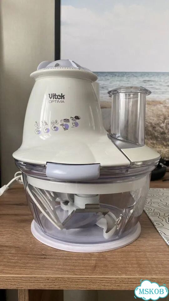 Кухонный комбайн Vitek VT-1604 фото 1