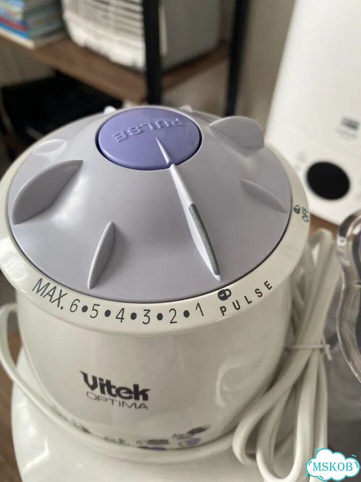 Кухонный комбайн Vitek VT-1604 фото 2