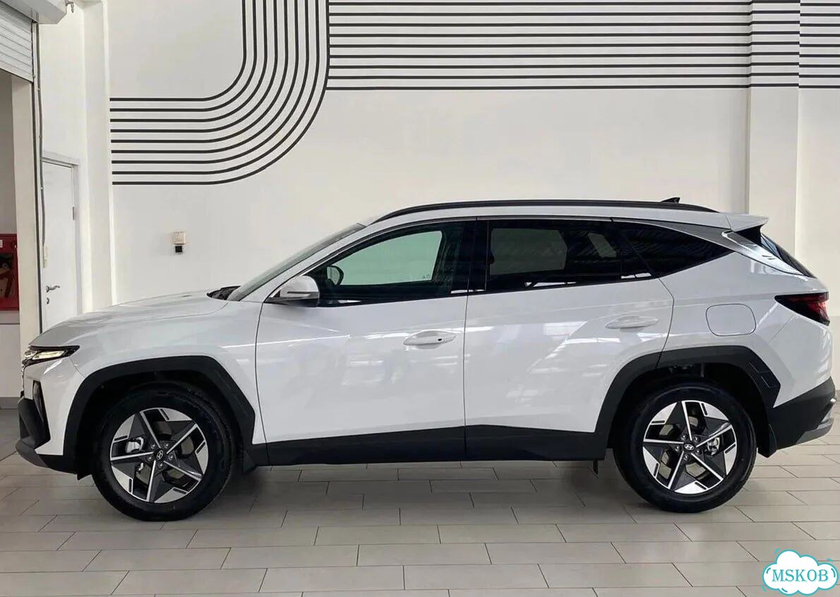 Hyundai Tucson 2.0 AT, 2025, 4 900 км фото 3