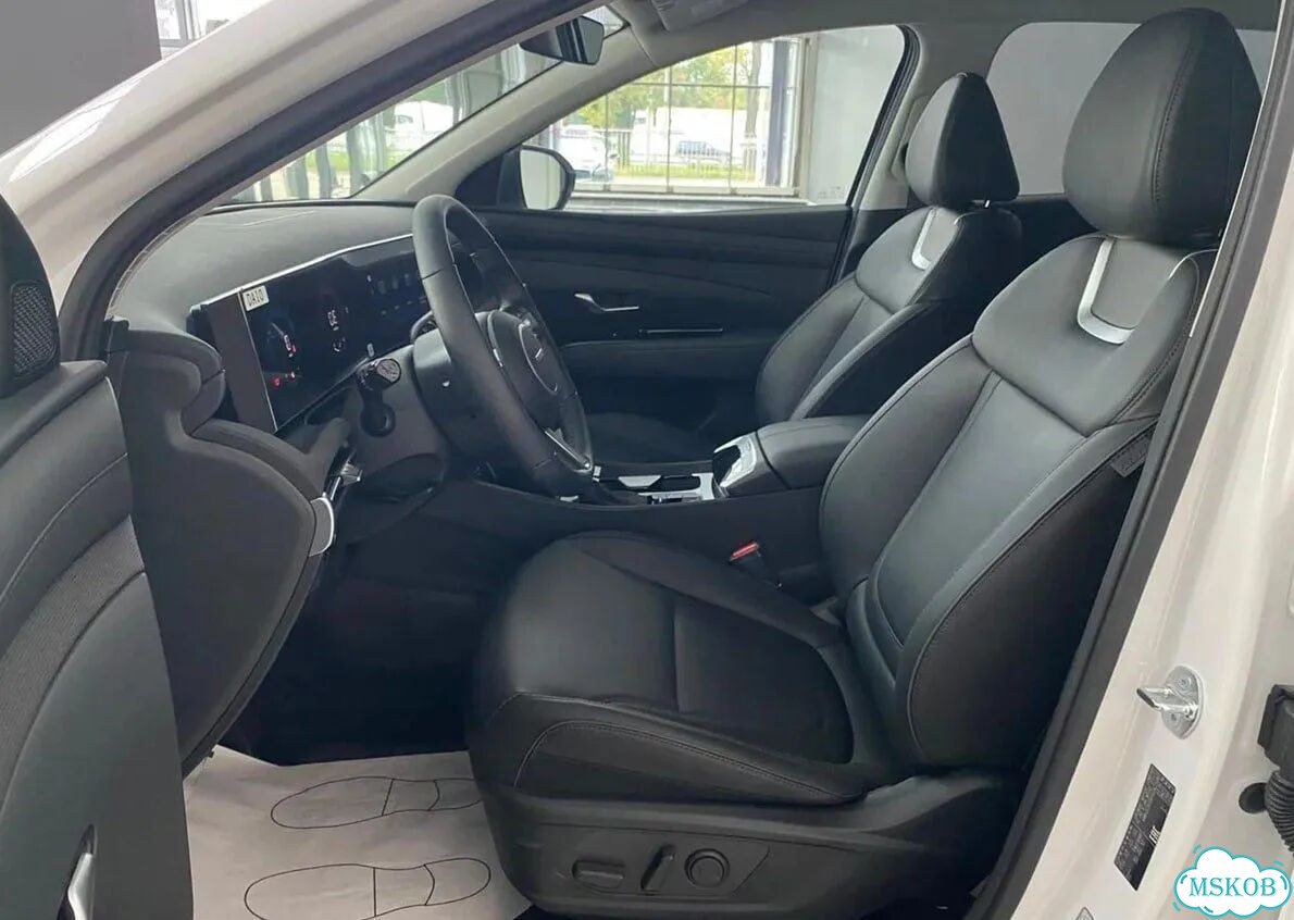 Hyundai Tucson 2.0 AT, 2025, 4 900 км фото 8