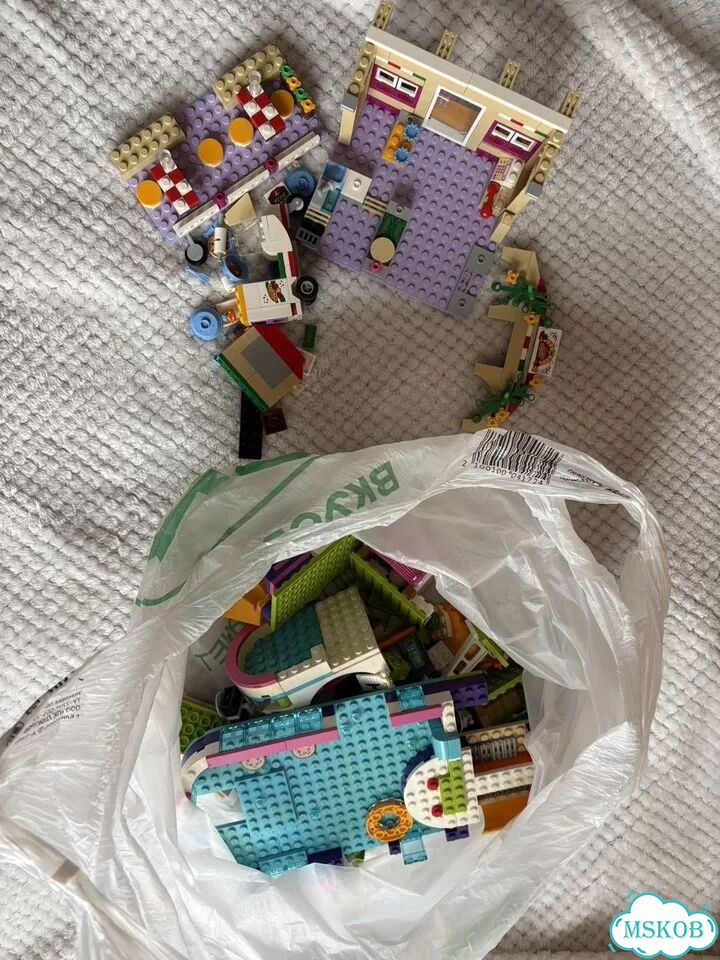 Lego friends Пиццерия 41311 и Бассейн 41313 фото 1