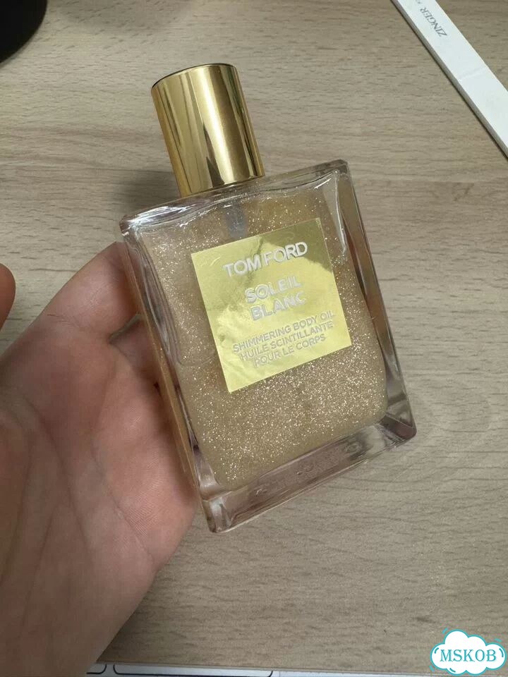 Масло с шиммером TOM ford soleil blanc body oil фото 3