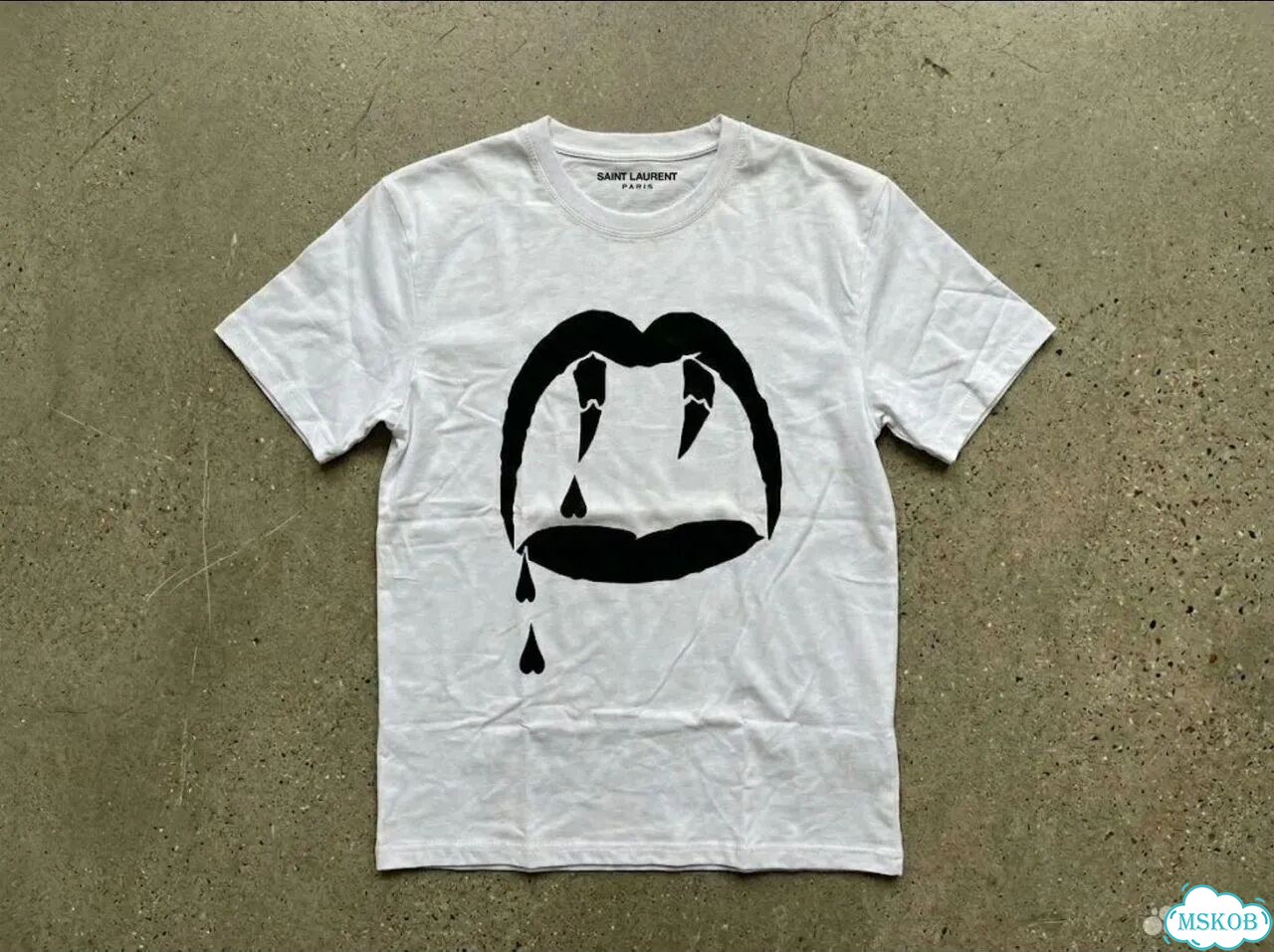 Футболка Saint laurent vampire blood фото 1