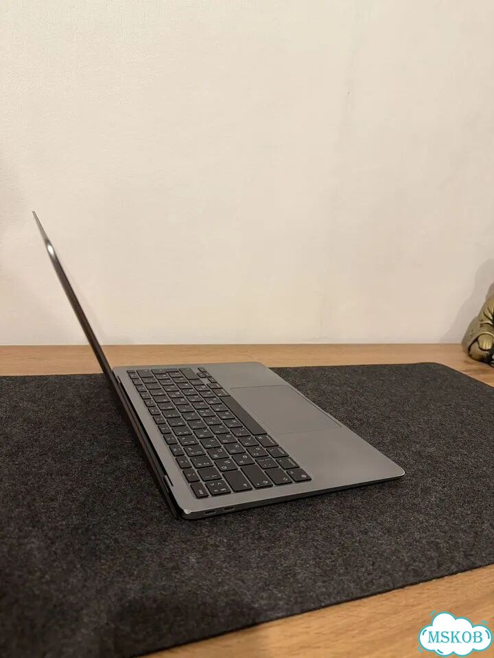 Macbook air 13 m1 8gb 2020 фото 2