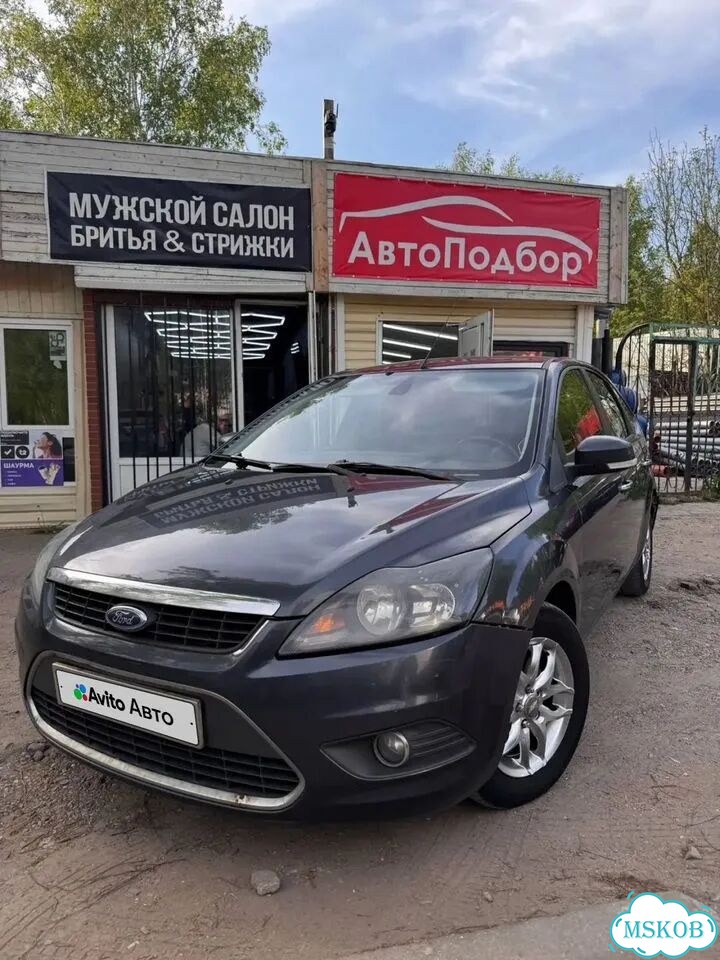 Ford Focus 1.6 AT, 2010, 186 278 км фото 1