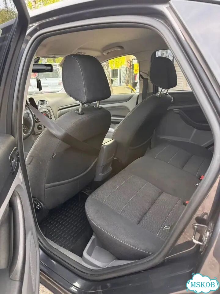 Ford Focus 1.6 AT, 2010, 186 278 км фото 11