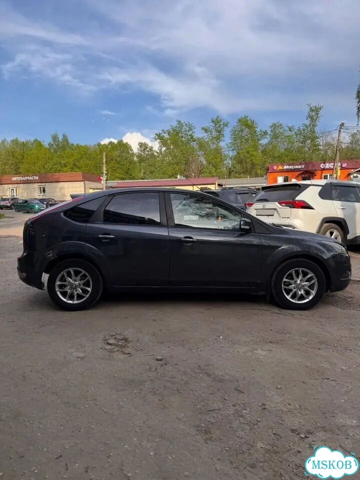 Ford Focus 1.6 AT, 2010, 186 278 км фото 8