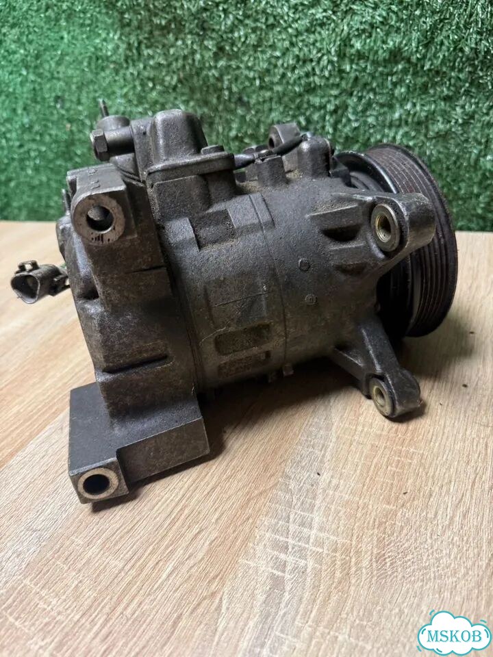 Компрессор кондиционера Denso фото 5