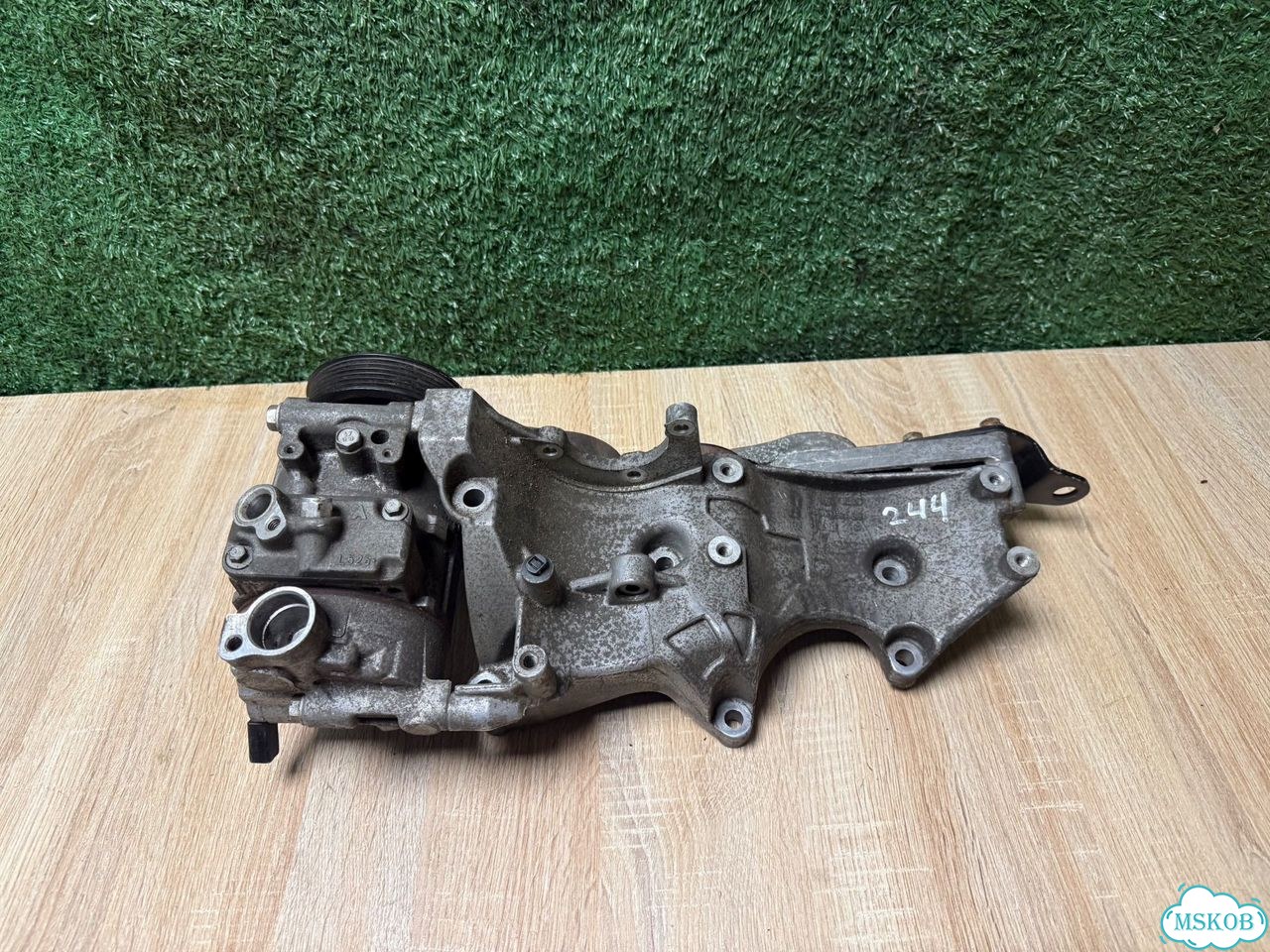 Компрессор кондиционера Audi A4 B7/8E BFB 2006 фото 1