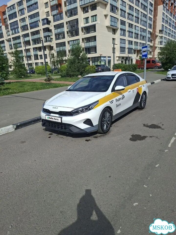 Kia K3 1.6 CVT, 2021, 150 000 км фото 1
